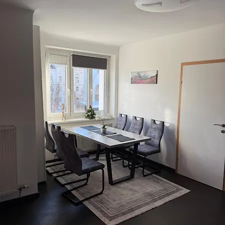 Schoene 3-Br Wohnung 1 Minute Zur U-Bahn Vienna Exterior photo