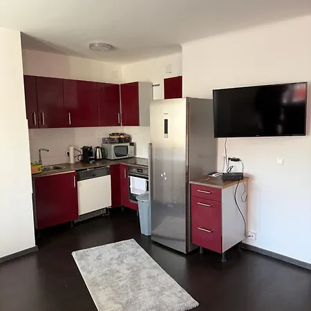 Schoene 3-Br Wohnung 1 Minute Zur U-Bahn Vienna Exterior photo